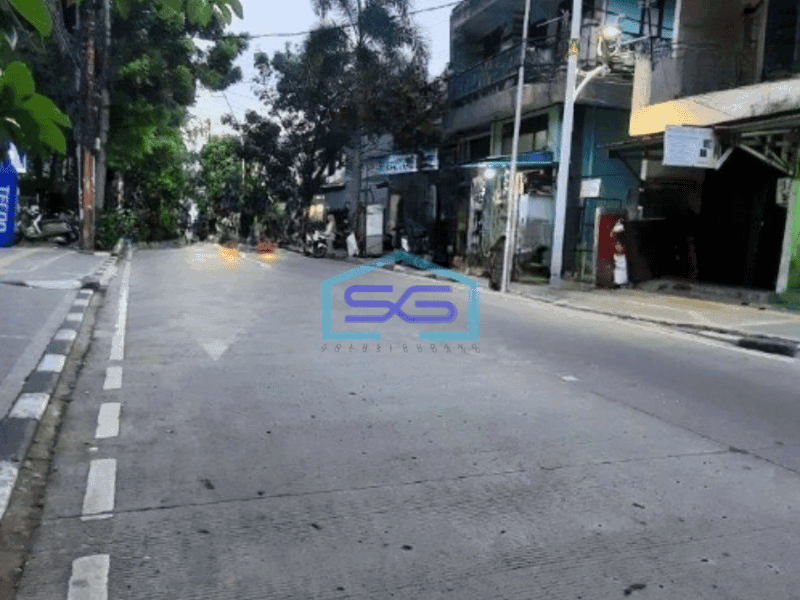 Disewakan Ruko 3 Lantai Luas Bangunan 170 m² di Kemayoran Jakarta Pusat