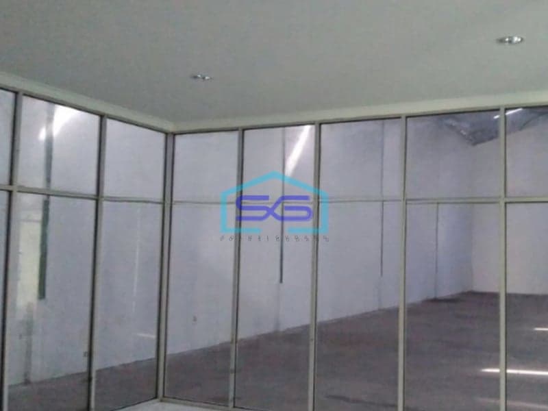 Disewakan Gudang Siap Pakai Luas Tanah 420 m2  Lokasi Kosambi Tangerang