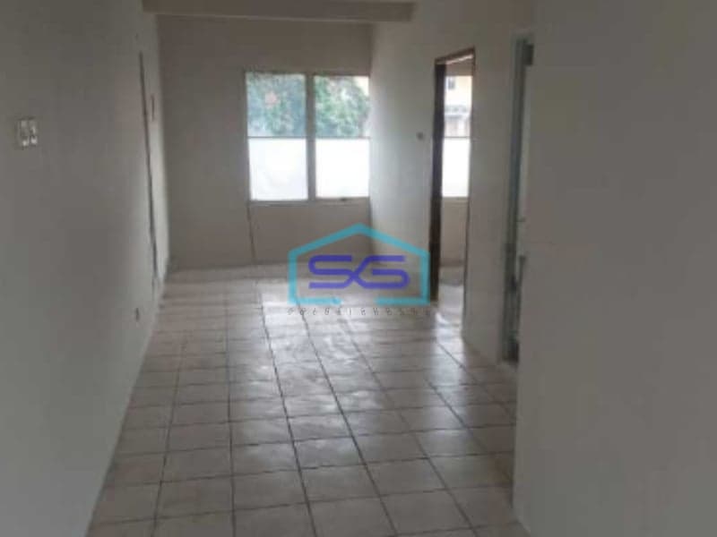 Dijual Ruko 2 Lantai Siap Pakai Di Tempat Strategis Serpong Utara Tangerang SelatanLuas Bangunan  145 m²