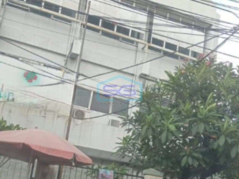 Commercial Building for Sale Jatinegara East Jakarta Land Area 630m2