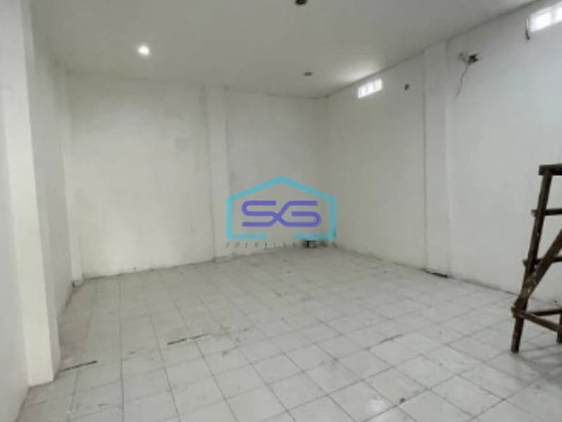 Disewakan Ruko Raya Panjang Jiwo Permai Surabaya Luas Bangunan 218m2