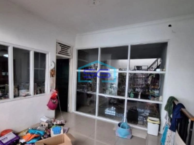 Dijual Ruko 2 Lantai Luas Tanah  200 m² Lokasi Strategis di Yogyakarta