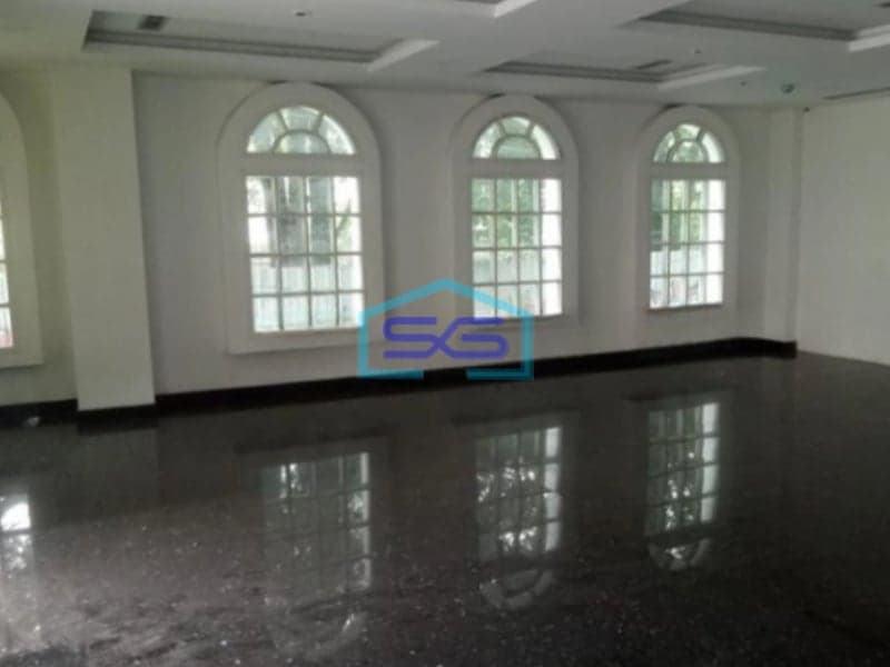 Dijual Gedung Cocok Kantor Lokasi Mainroad Asia Afrika Bandung LT 532m2