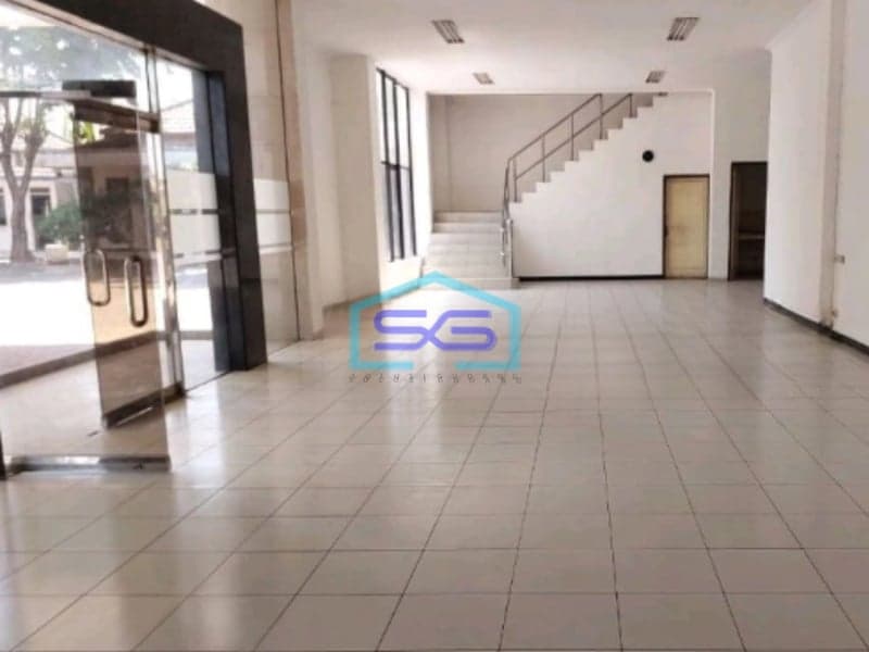 Disewakan Gudang Ijin Industri di Waru Surabaya Siap Huni Luas Bangunan 7562m2