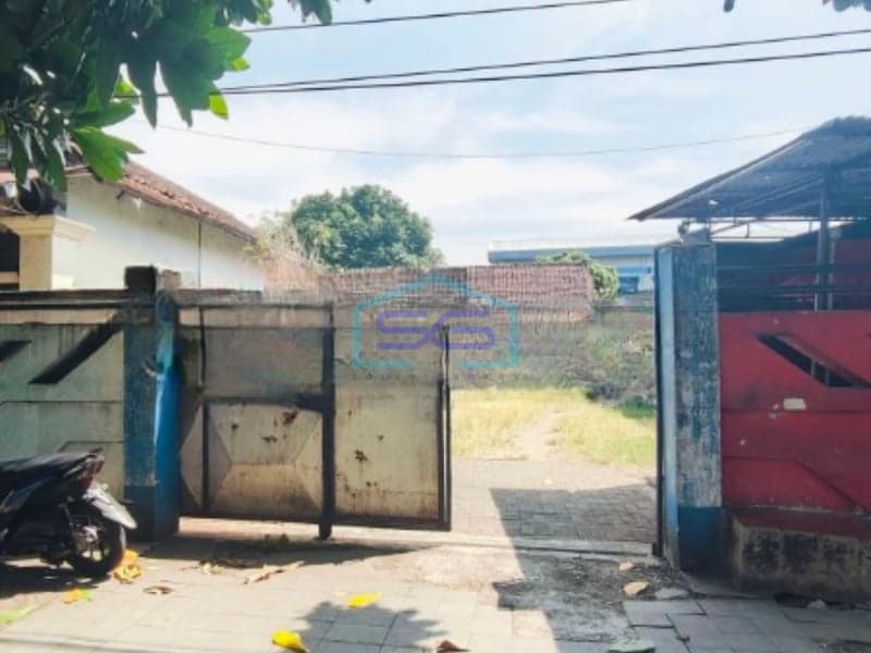 Disewakan Ruang Usaha Luas Bangunan 1600 m² Lokasi di Kediri Jawa Timur