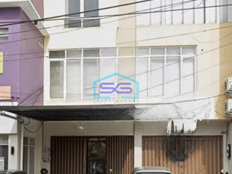 Disewakan Ruko 3,5 Lantai di Surabaya Pusat LB 202m2