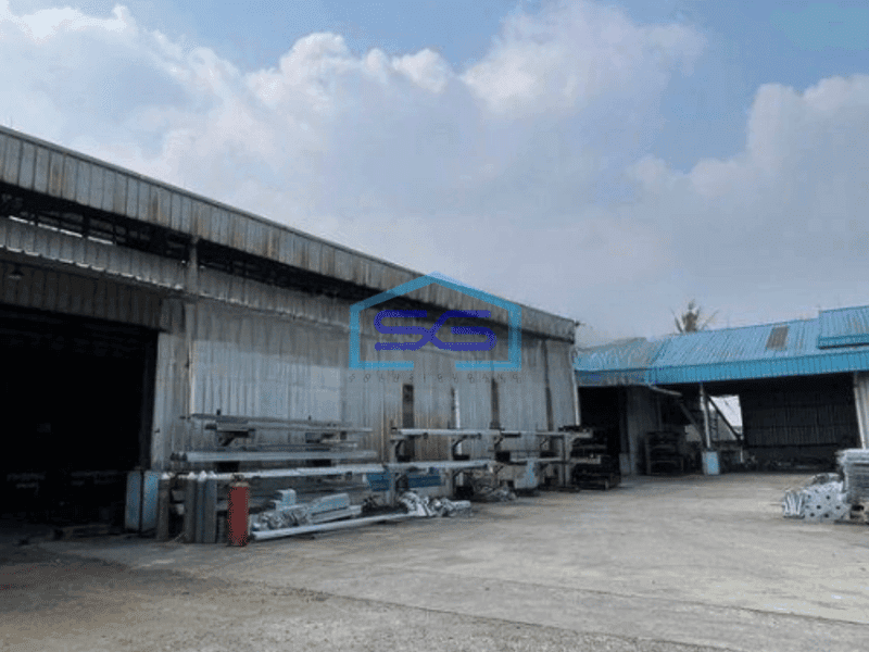 Dijual Gudang Ada Kantor Luas Bangunan  3215 m² di Curug Tangerang