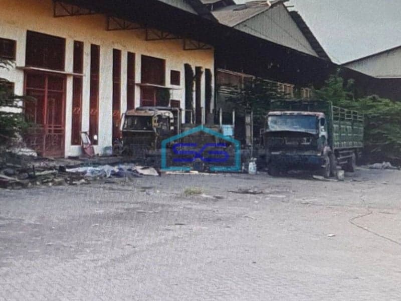 Dijual Gudang Bagus Lokasi Strategis di Surabaya LT 8016m2