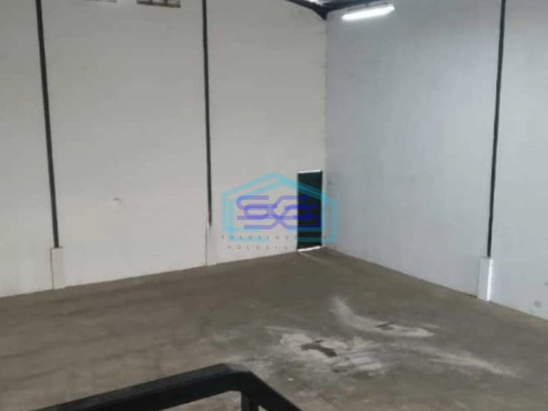 Disewakan Gudang Bizhub Serpong Siap Huni di Gunung Sindur Bogor Luas Bangunan  288 m²