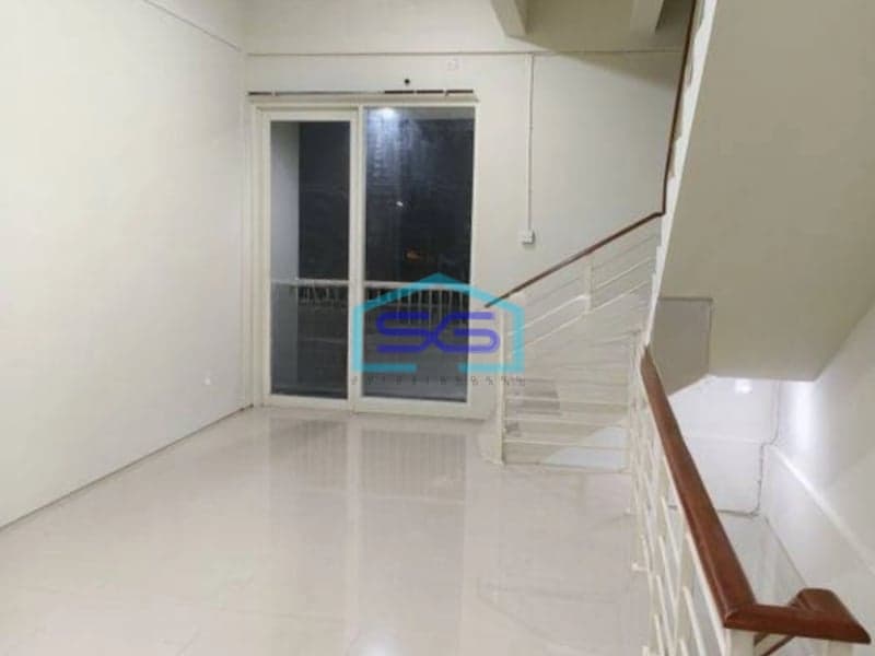 Disewakan Ruko di Northwest Citraland Surabaya Luas 200m2 Bagus HGB