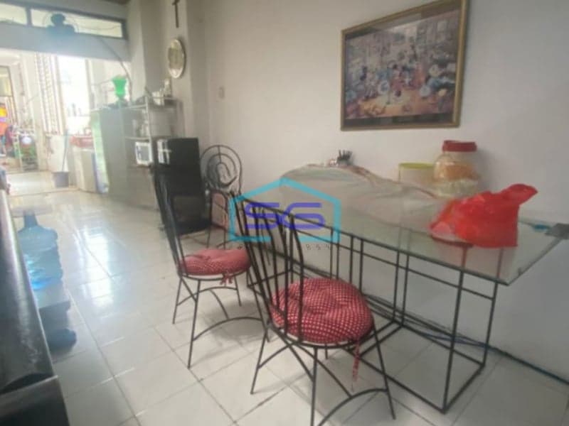 Disewakan Ruko Luas Tanah 216 m² Lokasi di Jakarta Barat