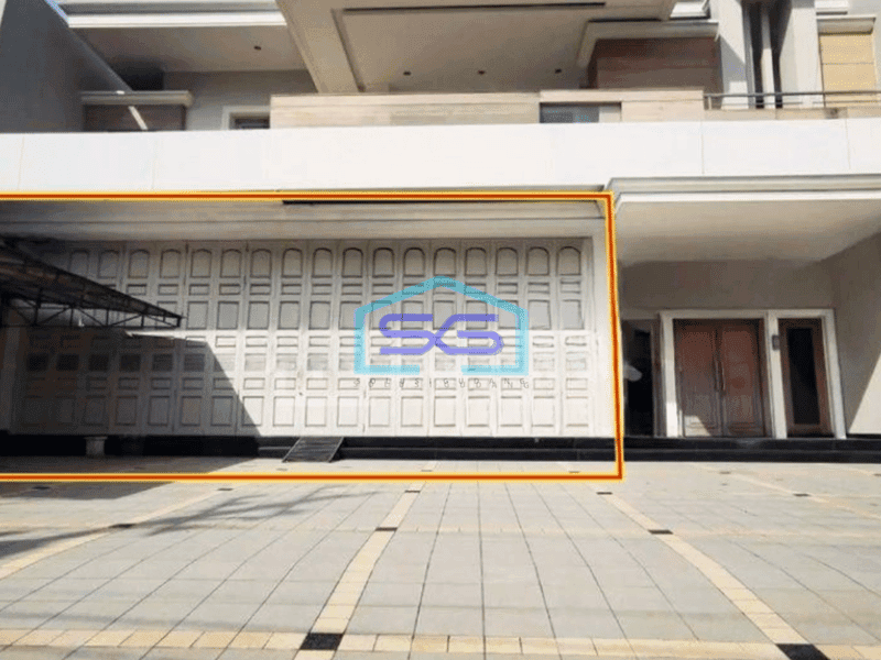 Disewakan Ruko Siap Pakai di Gajahmada Semarang Luas 360m2