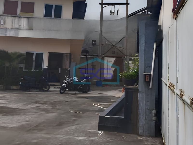 Dijual Gudang Ada Kantor Luas Bangunan 5806 m² Lokasi di Tangerang
