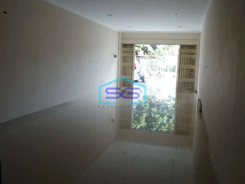 Disewakan Ruko Strategis Pos Pengumben, Jakarta Barat Luas Bangunan 280m2