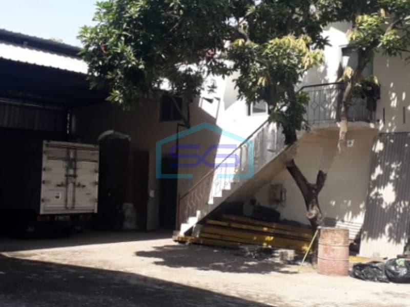 Dijual Gudang Strategis Dekat Pintu Toll Cooomadu Solo Jawa Tengah Luas Tanah 1800m2