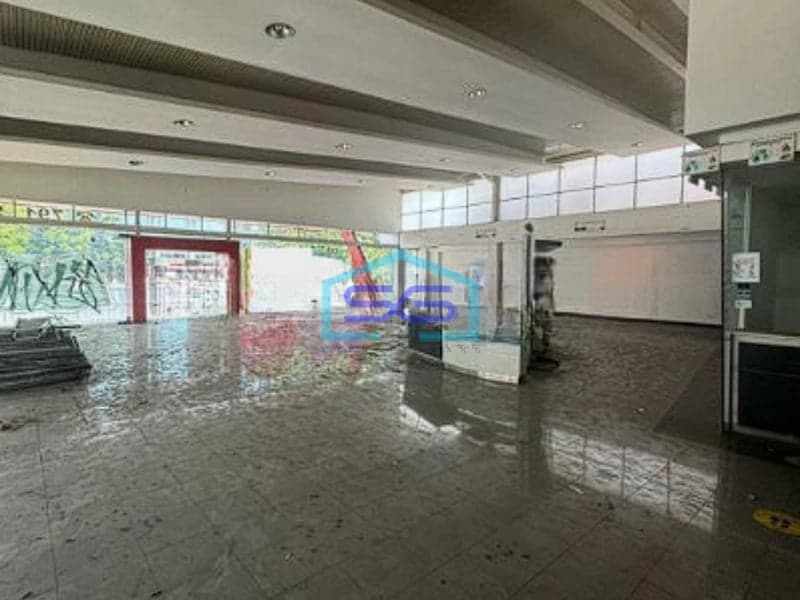 Dijual Bangunan Ruang Usaha  Ex Showroom di Mampang Prapatan Jakarta Selatan