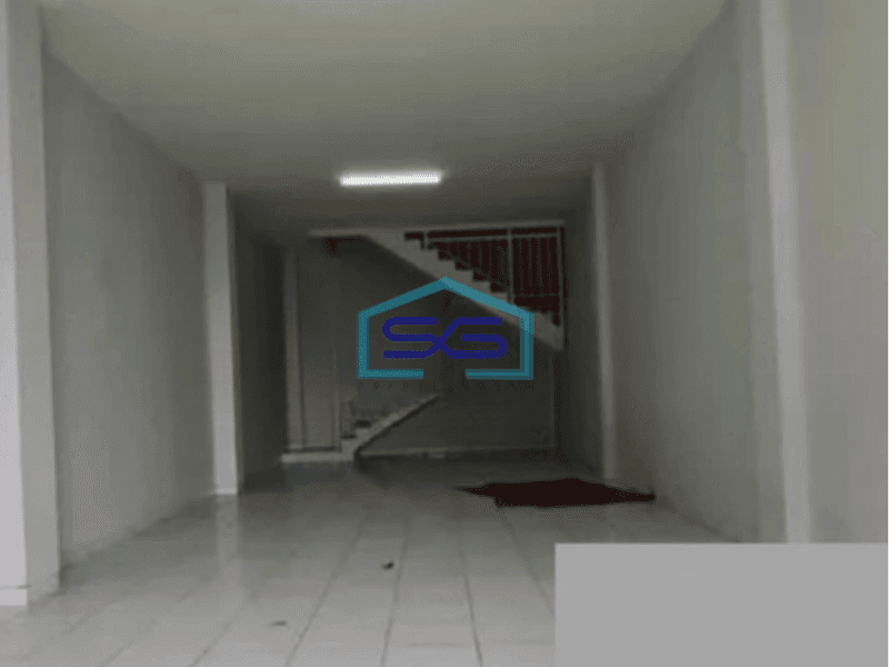 Disewakan Ruko 3 Lantai.kerobokan Dekat.sekolah Bali Kiddy Dan Mertasari