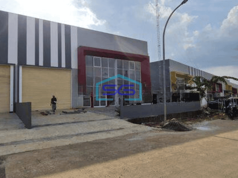 Disewakan Gudang Komersial Strategis di Legok Tangerang