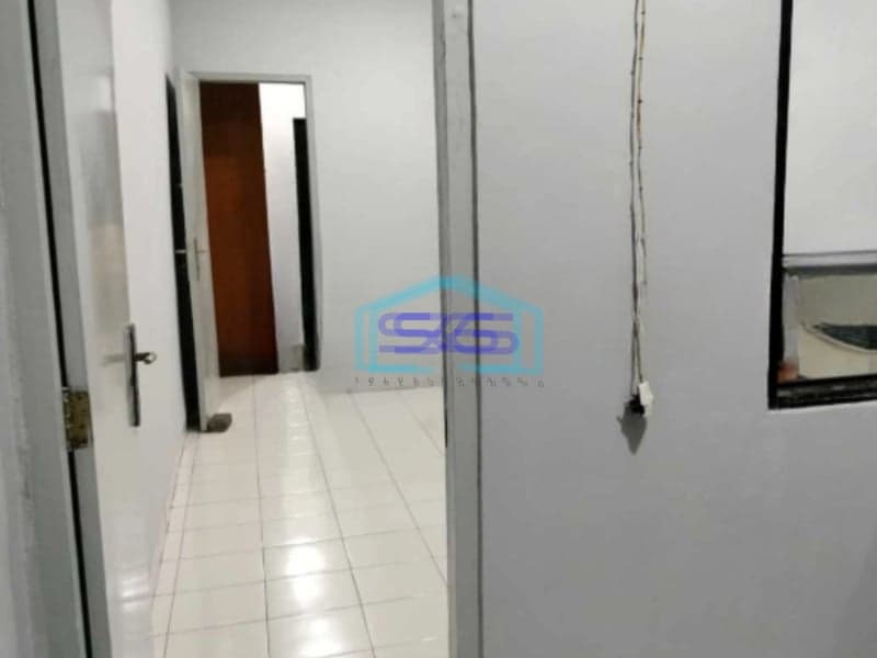 Dijual Ruko Luas Bangunan 200 m² Lokasi Cengkareng Jakarta Barat