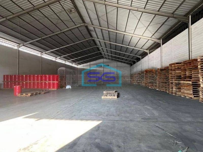 Disewakan Gudang di Kawasan Raya Margomulyo Surabaya LB 1118m2 Bagus HGB