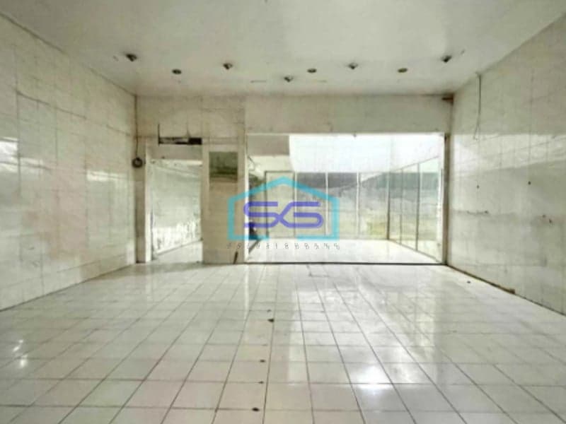 Disewakan Ruko 2 Lantai Lokasi Strategis Di Tengah Kota Surakarta Cocok Untuk Investasi Usaha LB 400m2