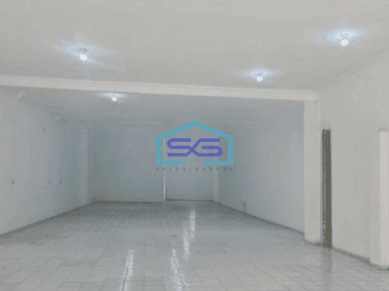 Disewakan Ruko Lokasi Sangat Startegis di Surabaya Kota Luas Bangunan 387 m²