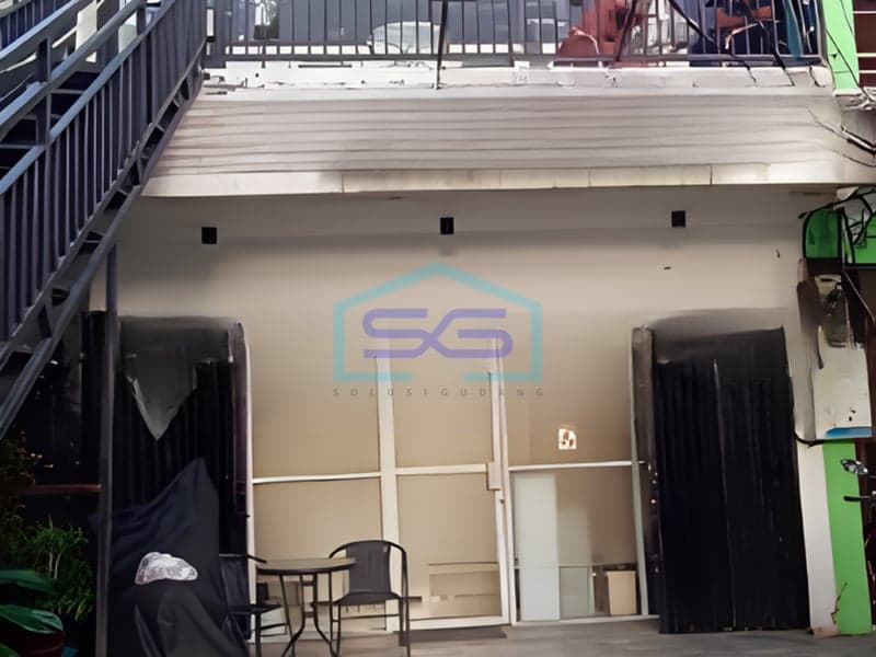 Disewakan Ruko Bagus Pinggir Jalan Ampera Raya Jakarta Selatan Murah Luas 72m2