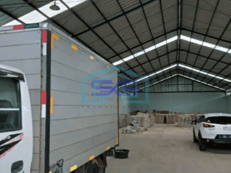 Dijual Gudang Siap Operasional Strategis di Ranca Bungur, Bogor Selatan