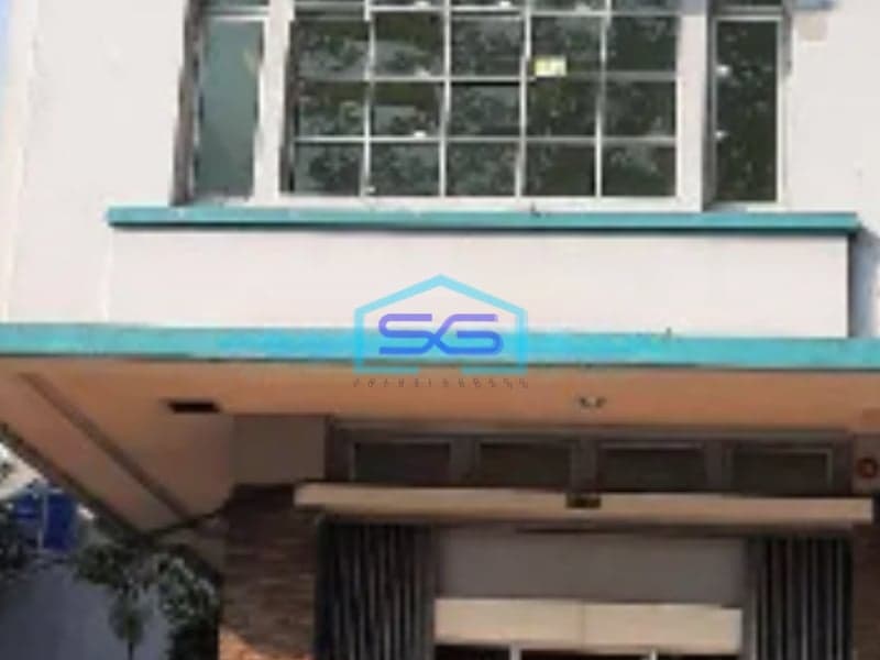 Disewakan Ruko Siap Usaha hook di  Bsd Tangerang LB 225m2