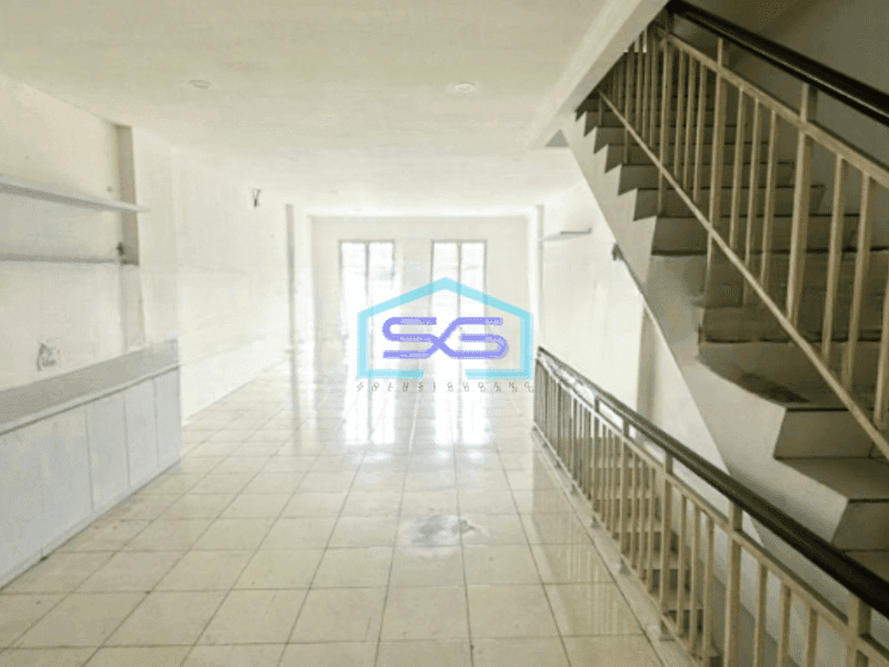 Disewakan Ruko Luas Bangunan  225 m² di Pantai Indah Kapuk Jakarta Utara