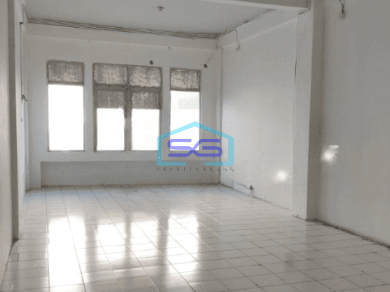Disewakan Ruko 4 Lantai di Panglima Polim Luas Tanah 56 m²