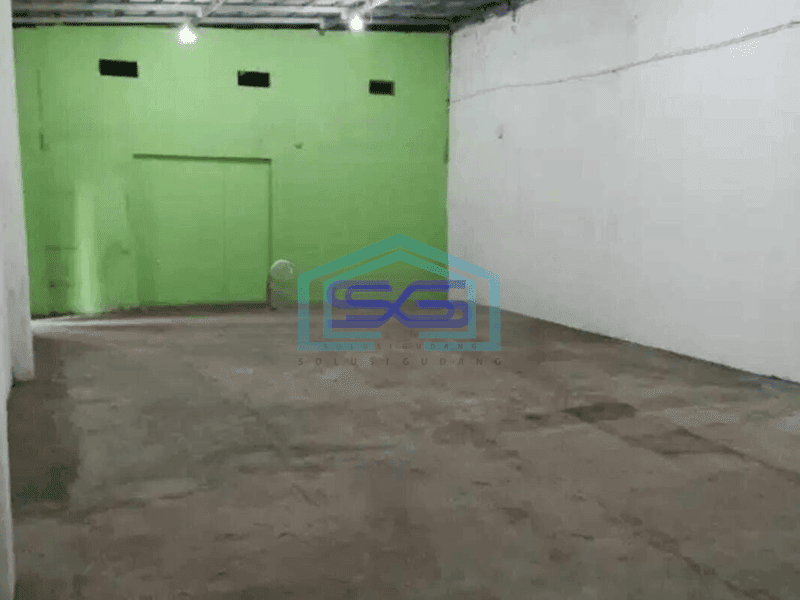 Disewakan gudang atau lahan usaha workshop di Palmerah Jakarta Barat