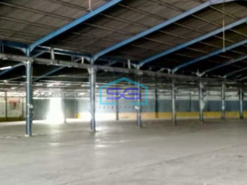 Disewakan Gudang Murah Luas Bangunan 2000 m2 Lokasi Bekasi