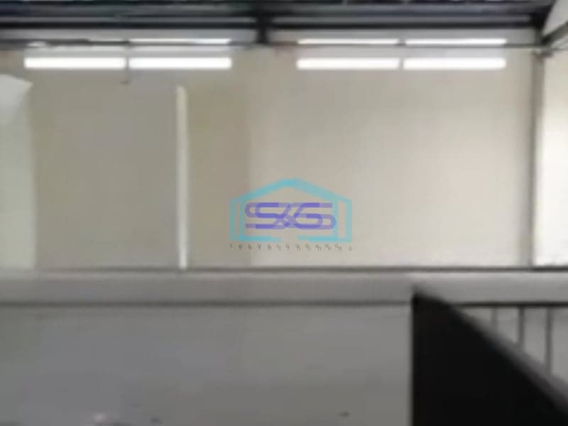 Disewakan Ruko Luas Tanah  860 m² Lokasi Srondol Semarang