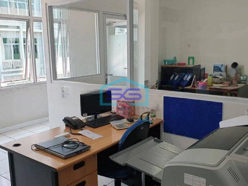 Disewakan Ruko HOOK, 4,5 Lantai DI PIK Jakarta Utara Luas Bangunan 300m2