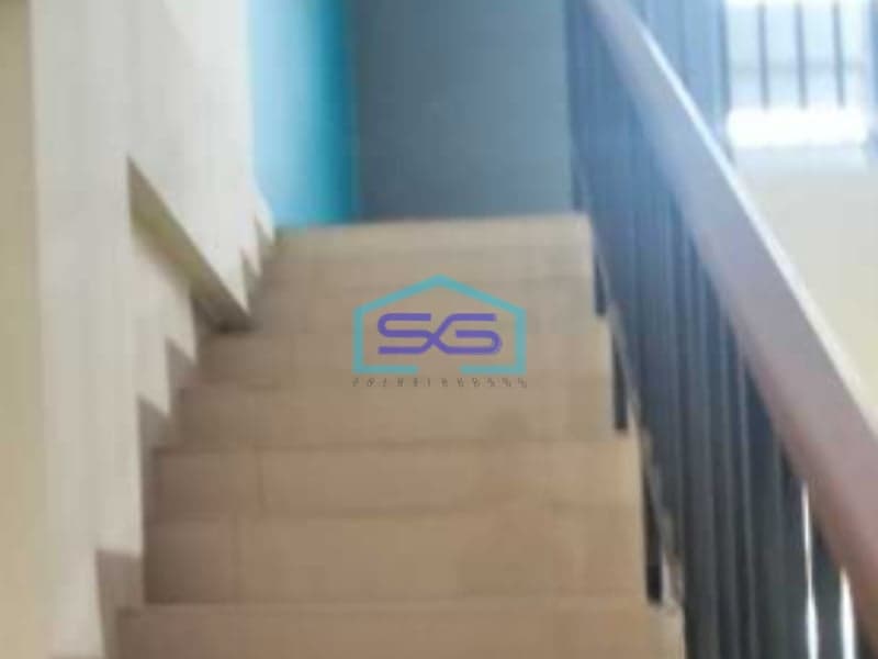 Disewakan Ruko 2,5 Lantai di Harapan Indah Bekasi Luas Bangunan 126m2