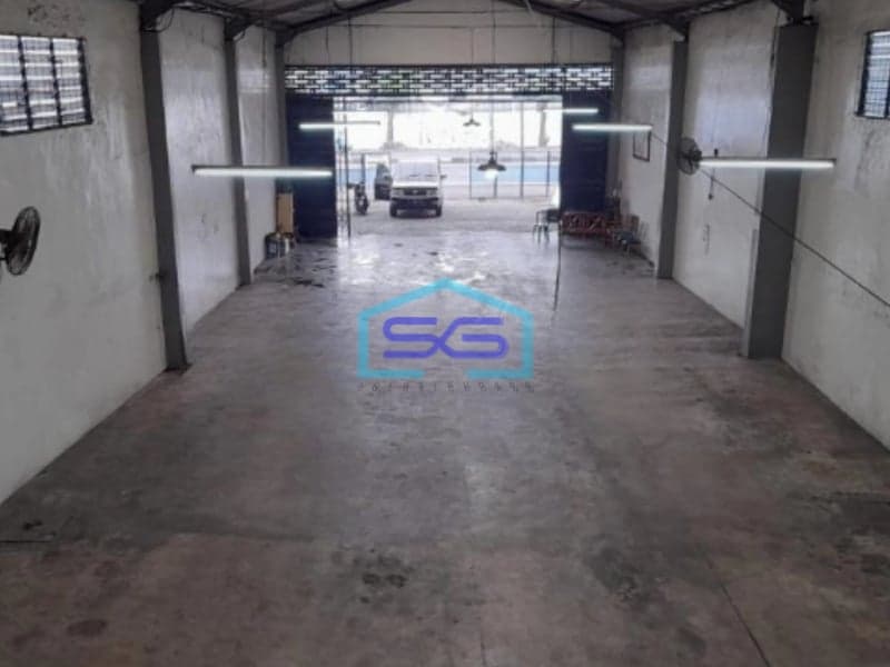 Dijual Gudang / Rumah Usaha Ex Showroom Nol Jalan Propinsi Sidoarjo Jawa Timur LT 400m2