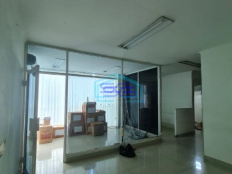 Dijual Ruko Mewah di Jl Urip Sukoharjo Solo Luas Bangunan 1104m2