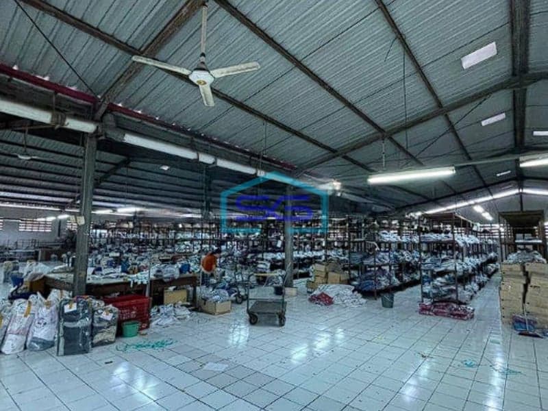 Disewakan Gudang di Kamal Muara Jakarta Utara Luas 2000 m²