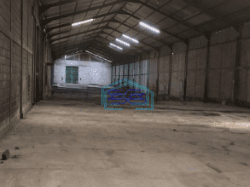 Disewakan Gudang Raya Margomulyo Siap Dipakai Ada Air Sumur Luas Bangunan 8000 m²