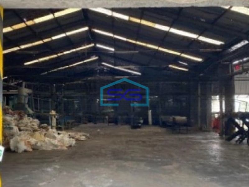 Dijual Pabrik Akses Container Luas Bangunan  34000 m² Lokasi Karanganyar Jawa Tengah