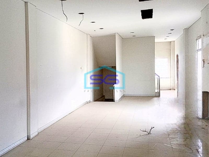 Dijual Ruko Strategis Dekat Hotel Harper, Jl. R. Sukamto Palembang LT 205m2
