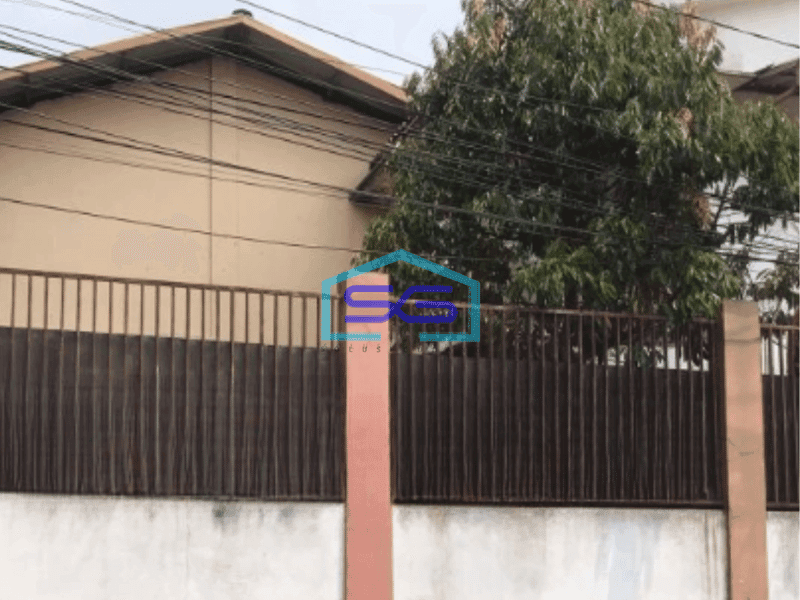 Disewakan Gudang Luas Bangunan  370 m² Lokasi Pinggir Jalan Raya Bekasi