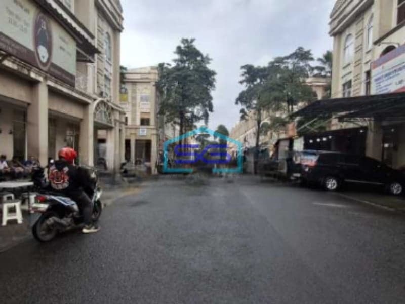 Dijual Ruko 2,5 Lantai Cepet dan Murah di Grand Galaxy Bekasi Selatan Jaka Setia Luas Bangunan  135 m²