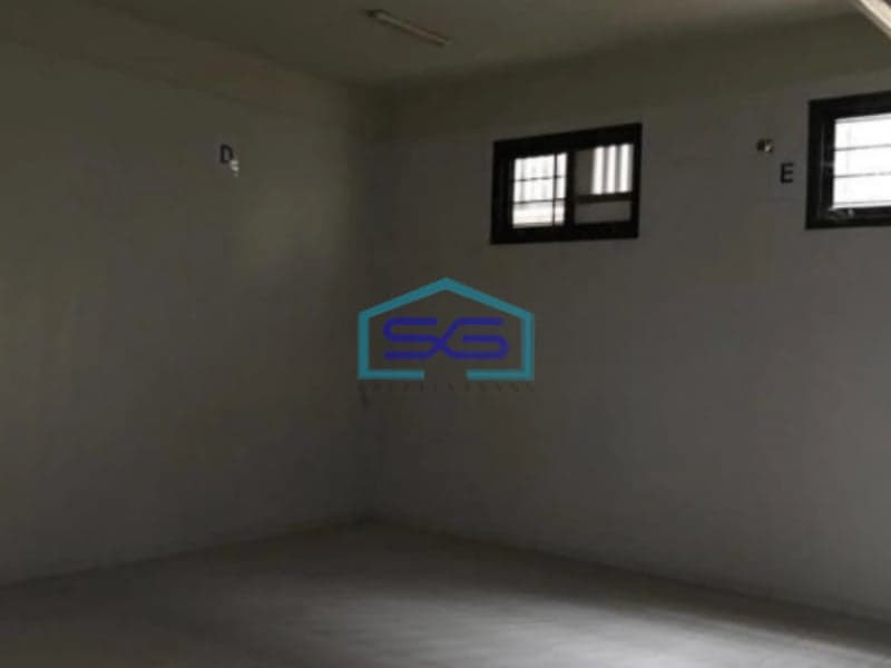 Dijual Ruang Usaha di Jalan Ambengan Surabaya Strategis Luas Tanah 656m2