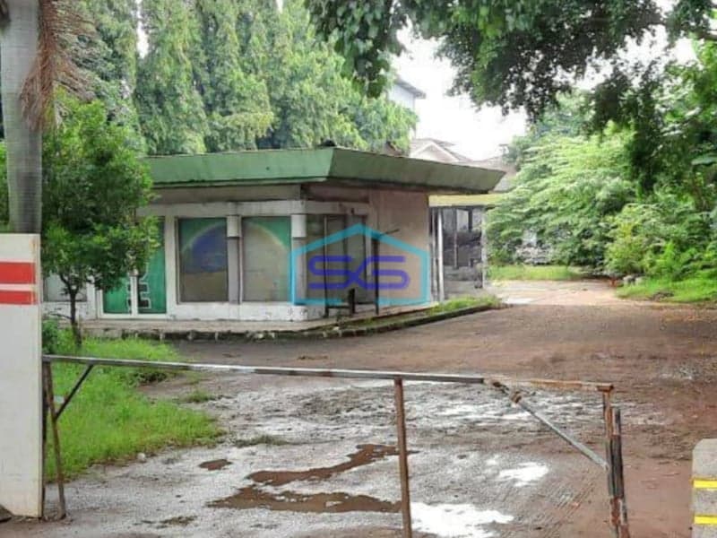 Disewakan Tanah Daerah Tebet MT Haryono Jakarta Selatan Mainroad Strategis LT 3154m2