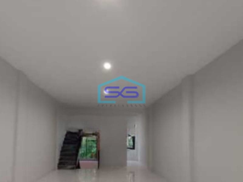 Dijual Ruko 3 Lantai Luas Bangunan 200 m²  Lokasi Bebas Banjir di Jelambar Jakarta Barat