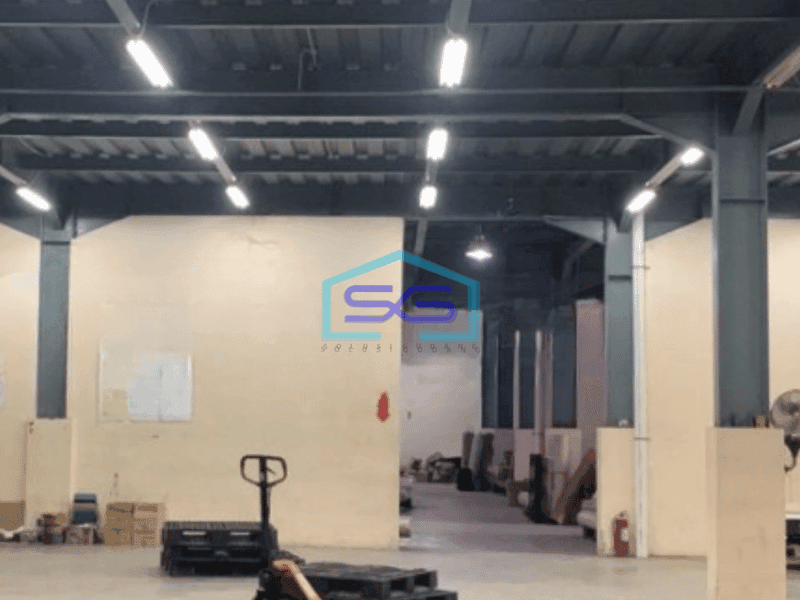 Dijual Gudang Ada Kantor Luas Tanah  5806 m² Lokasi Jurumudi Tangerang