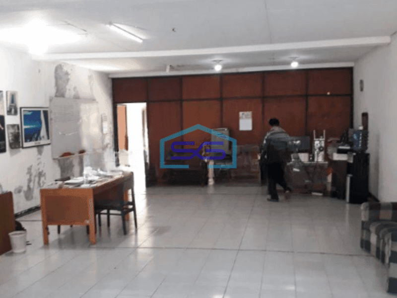 Dijual Ruang Usaha Bagus Strategis Di Jalan Surya Sumantri Bandung