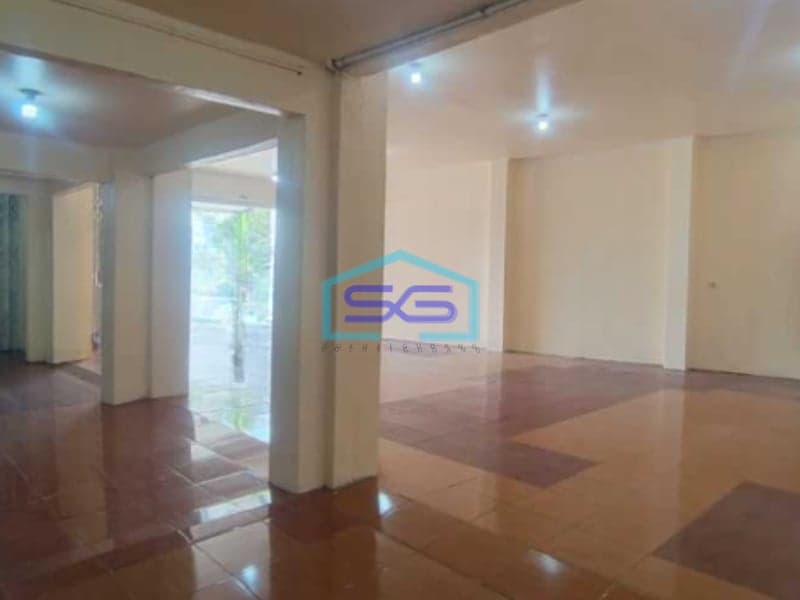 Disewakan Ruko Luas Bangunan 180 m² Lokasi Bebas Banjir di Bekasi Jawa Barat